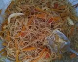Foto langkah ke 5 dari resep Oseng Bihun.