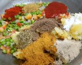 A picture of step 3 of Maggi Kebabs.