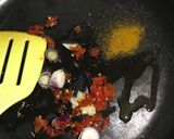 A picture of step 3 of Indomie Stir Fry.