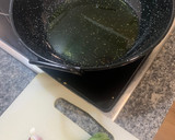 Foto del paso 1 de la receta: Rape con almejas