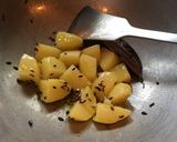 A picture of step 3 of Raw Jackfruit Curry.