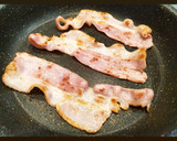 Csirkés quesadilla avokádókrémmel recept fázis 2 fotója
