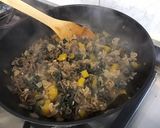 Une image de l'étape 11 de One pot pasta « Marin » aux thon, poivron jaune, algues et bouillon de crevettes.