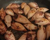 Foto del paso 7 de la receta: Chipirones rellenos en su tinta