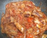 รูปขั้นตอนการทำที่ 4 ของ Spaghetti Pork Ribs Tomato Sauce