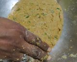 દૂધી ના મુઠીયા (Dudhi Muthiya Recipe in Gujarati) રેસીપી સ્ટેપ3ફોટો