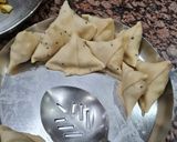 समोसा और चटनी(sampsa chutney recipe in hindi) रेसिपी चरण 4 फोटो