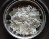 কোকোনাট ফ্রাইড রাইস (coconut fried rice recipe in Bengali) রেসিপি ধাপ - 1 ছবি