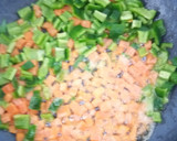 Foto del paso 1 de la receta: Arroz Integral al Wok con Salsa de Soja, Bacon y Verduritas a la Mantequilla