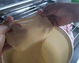 Foto langkah ke 1 dari resep Abon roll bread.