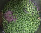 A picture of step 2 of Peas Pulao.