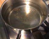 Une image de l'étape 1 de Crâne de céréales au tomates, parmesan et lonzo.