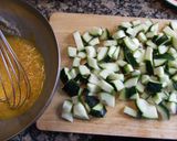 Foto del paso 2 de la receta Revuelto sencillo de calabacines