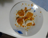 Foto del paso 2 de la receta: Huevos rellenos de...Farinato, con cubierta de mahonesa