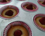 Foto langkah ke 6 dari resep Treasure box cupcake.