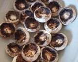 Une image de l'étape 3 de Champignons farcis au fromage frais😋.