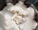 A picture of step 2 of Choco milk shake.