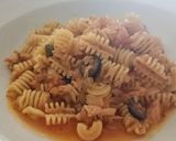 Foto del paso 6 de la receta: Radiatori en salsa de atún
