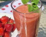 Epres, banános, gyömbéres zöldtea🍓🍌🍎 (vegán) recept fázis 4 fotója