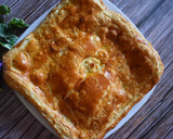 Foto del paso 9 de la receta: Empanada de morcilla, pera y queso de cabra