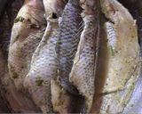 صورة لخطوة 1 من وصفة سمك مقرمش وطيب 😋🐟