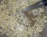 A picture of step 3 of Soupy noodles / noodles soup.