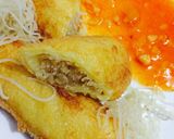 Foto langkah ke 8 dari resep Rissoles Bihun "Mommy Danend" with Garlic Sauce.