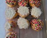 Foto langkah ke 13 dari resep Donat empuk no mixer ala mama erba.