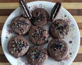 A picture of step 8 of Oreo tri colour chocolate.