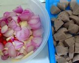 Foto langkah ke 3 dari resep Tumis Brokoli, tahu & baso sapi.