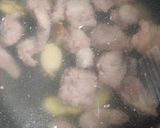 Foto langkah ke 2 dari resep Sup tulang babi.