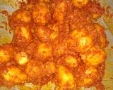 A picture of step 6 of Chilli garlic potato.