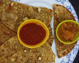 A picture of step 5 of Paneer bhujji paratha.