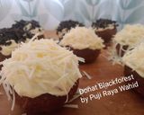 Foto langkah ke 9 dari resep Donat Blackforest.