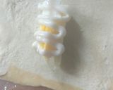 Foto langkah ke 2 dari resep Risols mozarela roti tawar.