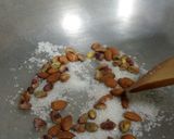 A picture of step 5 of Makhandi Halwa.