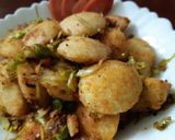 A picture of step 5 of Schezwan mini idlis.