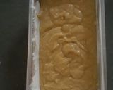 A picture of step 5 of Mango Semolina cake.