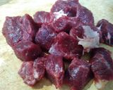 A picture of step 1 of Beef boty pakora.