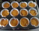 Foto del paso 2 de la receta: Magdalenas de flan con corazón de dulce de arándanos