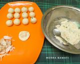 Foto langkah ke 4 dari resep Cilok Kukus & Krispi isi Ayam.