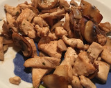 Foto del paso 6 de la receta: Pechuga de pollo con champiñones