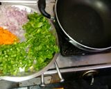 A picture of step 1 of Pan rava chilla.