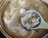 Foto langkah ke 2 dari resep Wonton Sup.