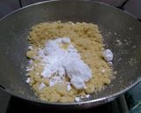 A picture of step 4 of Rava Ladoo.