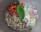 Foto langkah ke 2 dari resep 892.Lodeh Daun Singkong Pepaya.
