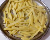 Foto langkah ke 3 dari resep French fries/ kentang goreng (frozen food).