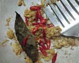 Foto langkah ke 2 dari resep Tumis Bunga Pepaya.