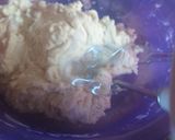 Foto langkah ke 1 dari resep Roti Goreng Empuk Lembut.