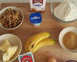 Foto del paso 1 de la receta Bizcocho de plátano, nuecez y choco